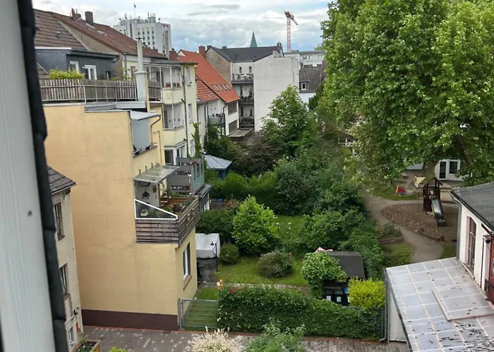 Zentrales Mit Netflix, Kaffee & Parkplaetzen *