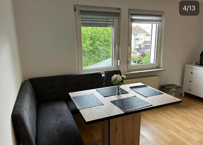 Apartment Zentrales Mit Netflix, Kaffee & Parkplaetzen *